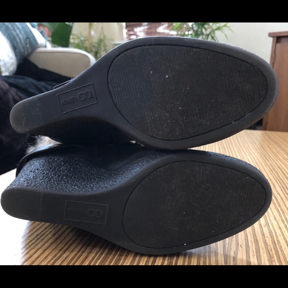 Nine & Co faux fur brown wedge booties - Picture 5 of 6